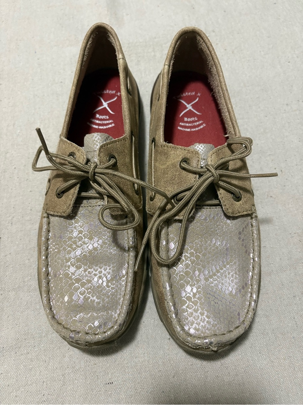 Twisted x moccasin snake skin boat shoes women’s 9M